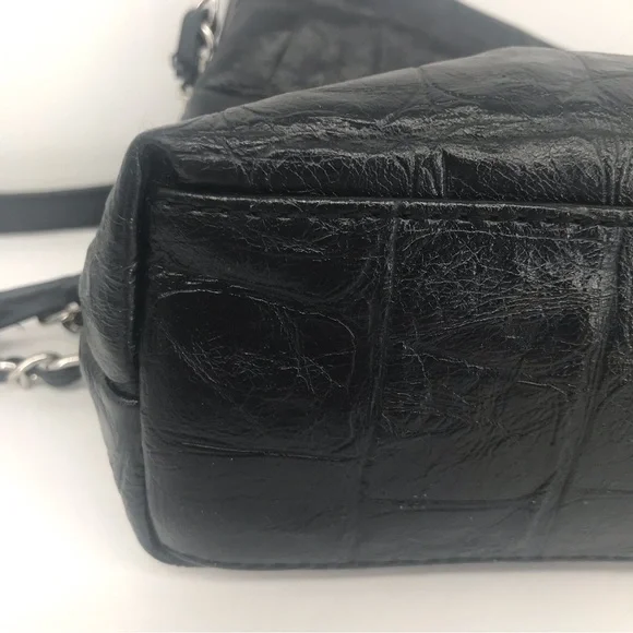 Vegan Leather Convertible Crossbody Fold Over Handbag - Picture 5 of 13